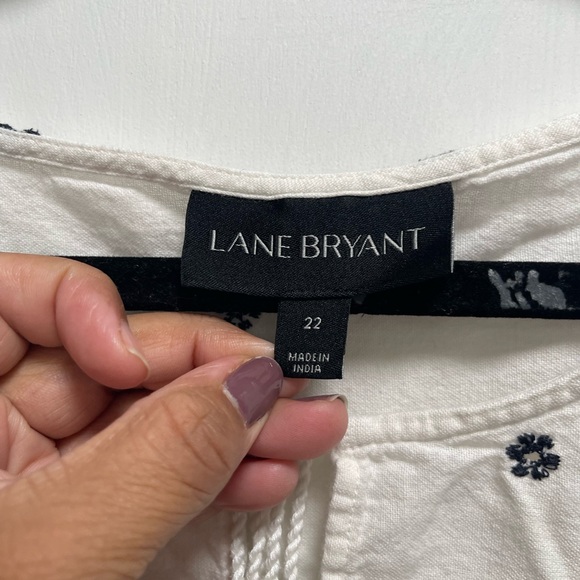 Lane Bryant Blouse Sz 22 White Black Embroidered Floral Boho Peasant Tassels - Picture 2 of 7